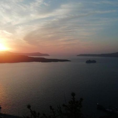 Вилла Poudras Amazing View Caldera Ormos Athinios Экстерьер фото